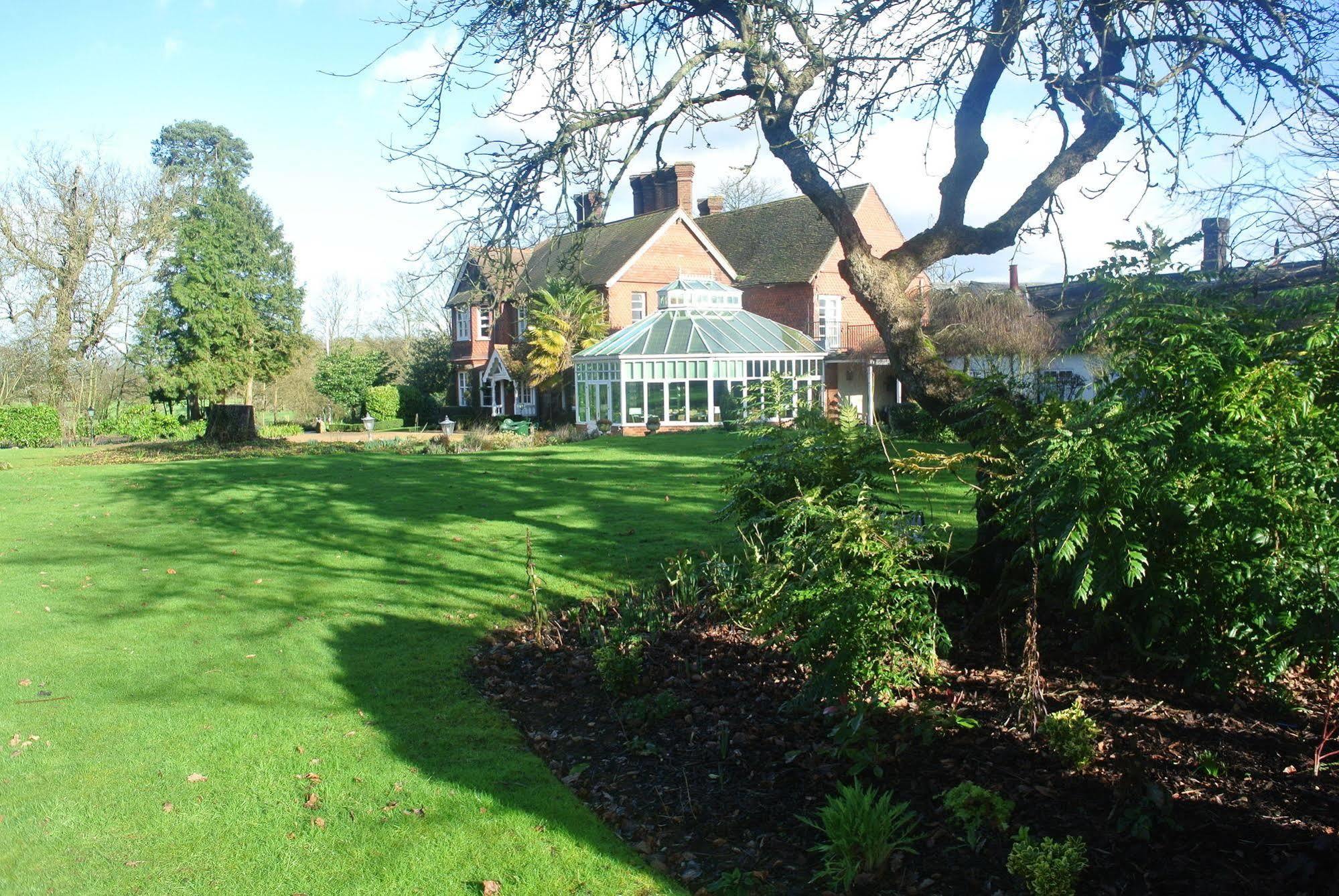The Farmhouse At Redcoats Stevenage Exterior foto